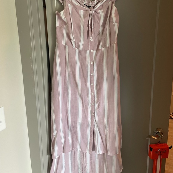 NWT Express Striped Off The Shoulder Tie Front Midi Dress - Picture 4 of 5